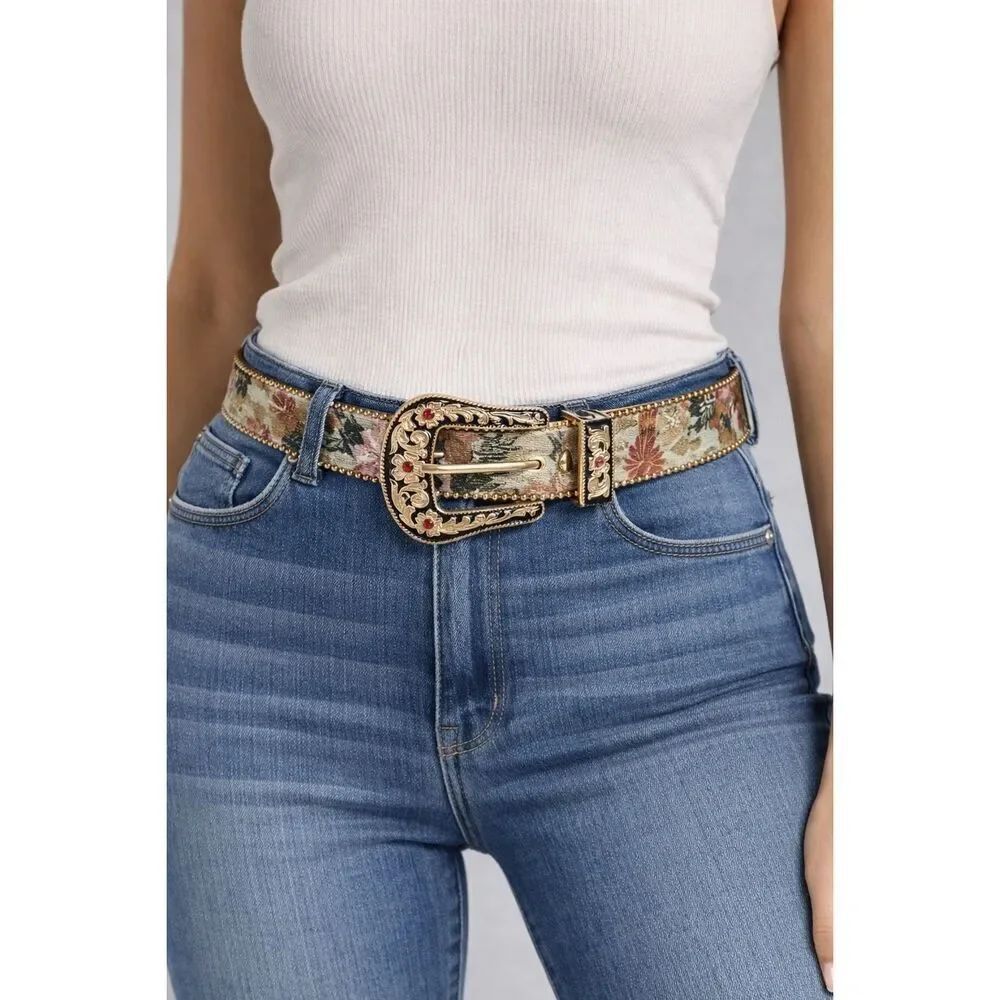 NWOT Western Cowgirl Floral Belt Gold Buckle Red Rhinestones Boho Statement 45”